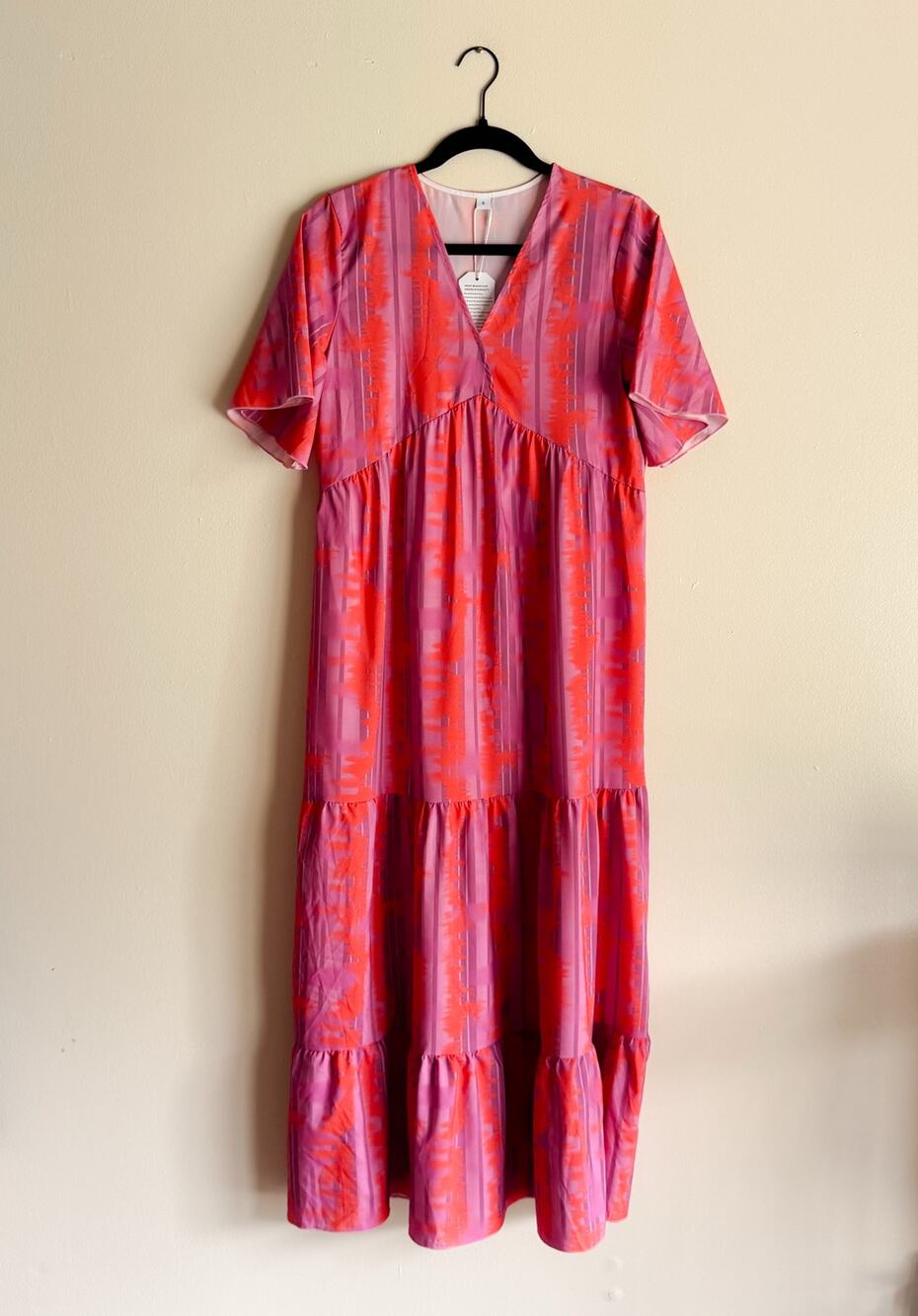 Pink + Purple Printed V Neck Short Sleeve Beachy Summery Tiered Maxi Dress Small